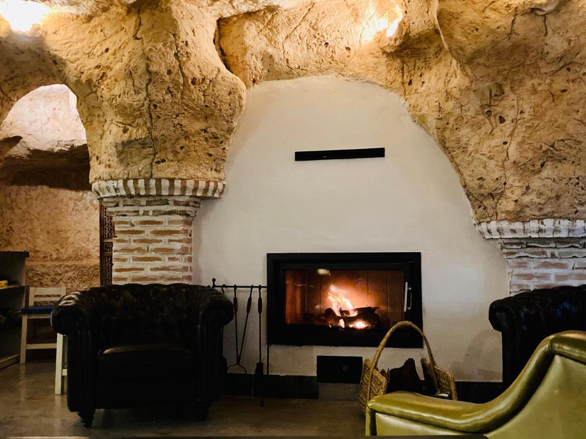 Casas de Fernando Alonso Casa Rural Cueva El Nido מראה חיצוני תמונה