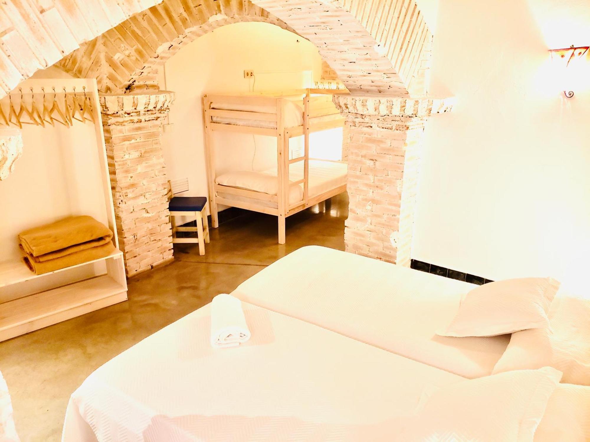 Casas de Fernando Alonso Casa Rural Cueva El Nido מראה חיצוני תמונה