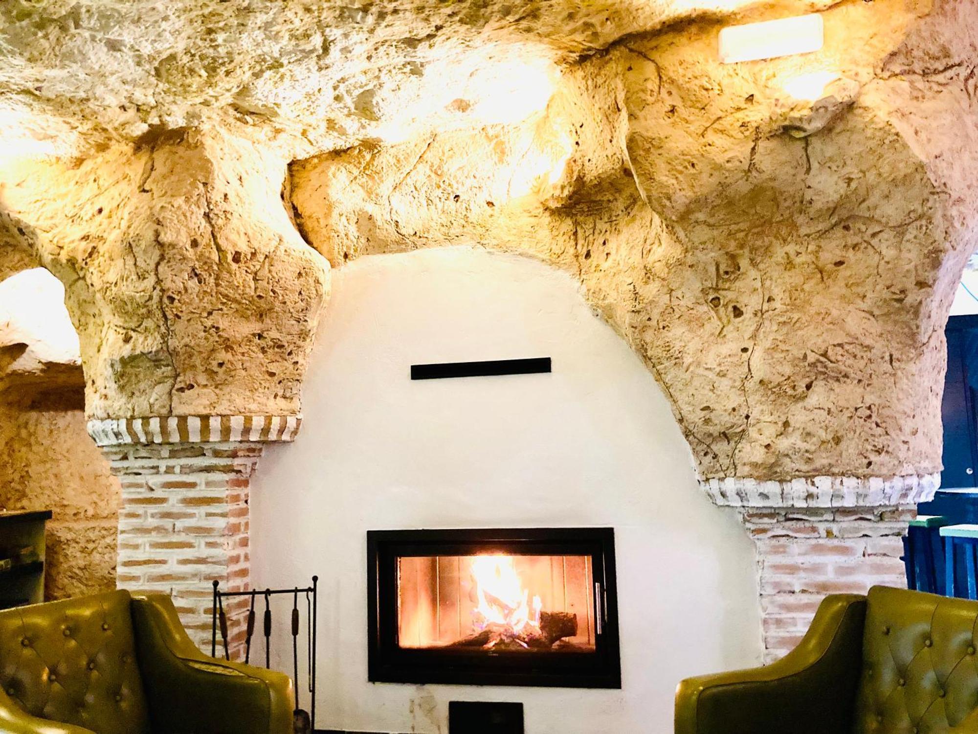 Casas de Fernando Alonso Casa Rural Cueva El Nido מראה חיצוני תמונה