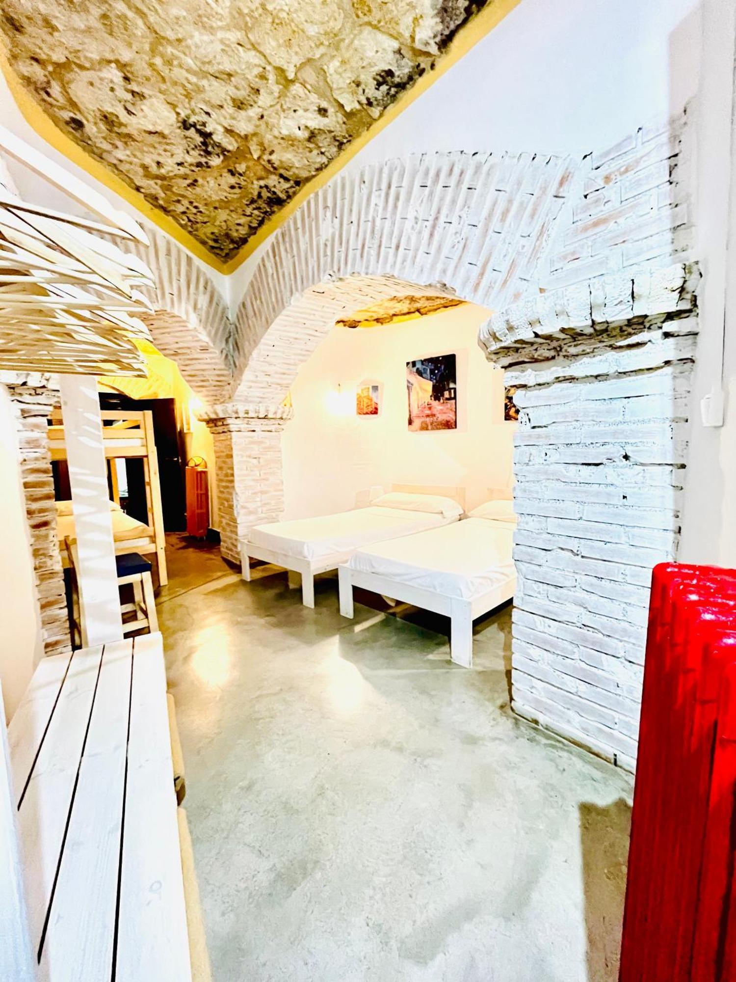 Casas de Fernando Alonso Casa Rural Cueva El Nido מראה חיצוני תמונה