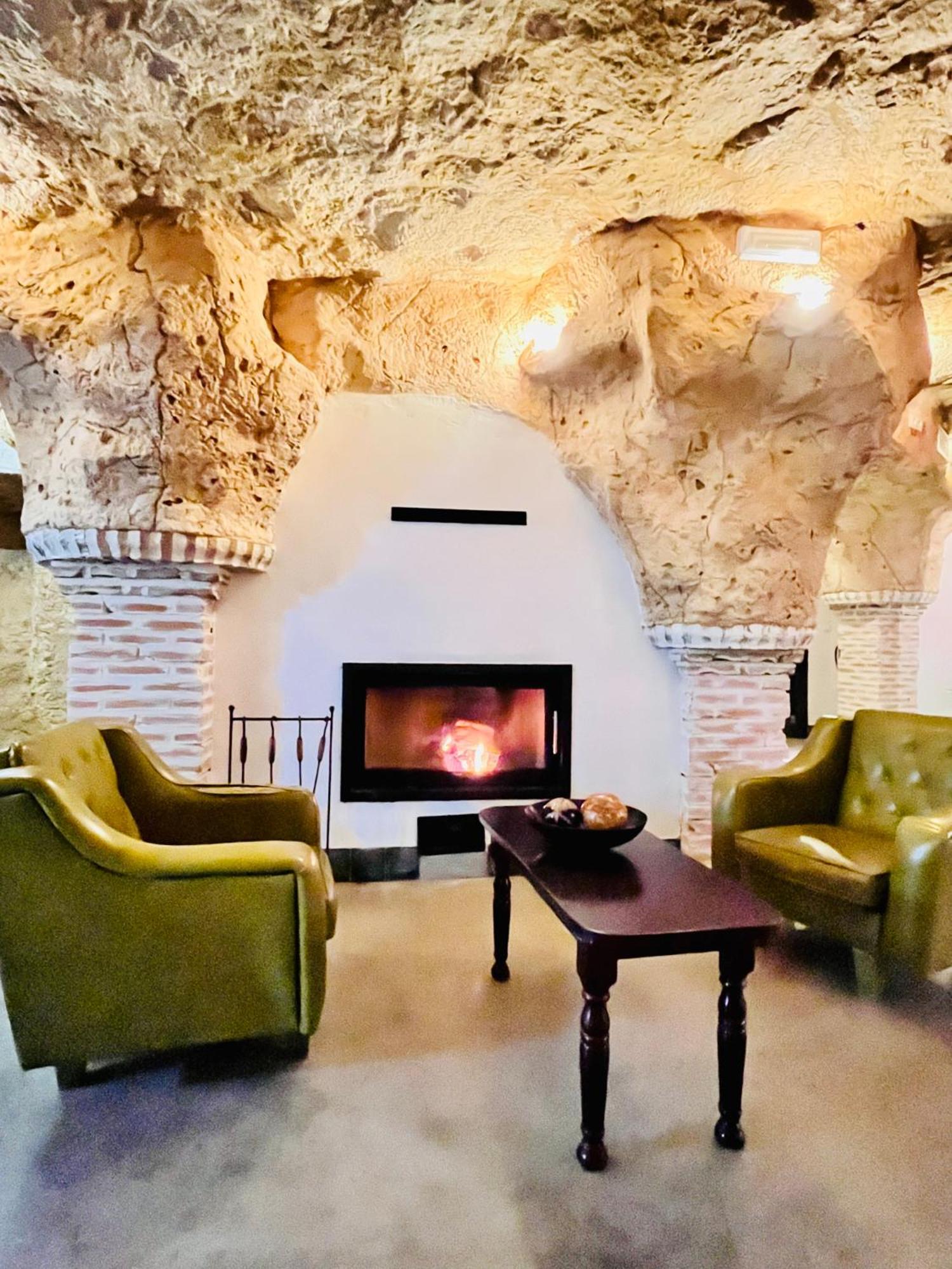 Casas de Fernando Alonso Casa Rural Cueva El Nido מראה חיצוני תמונה